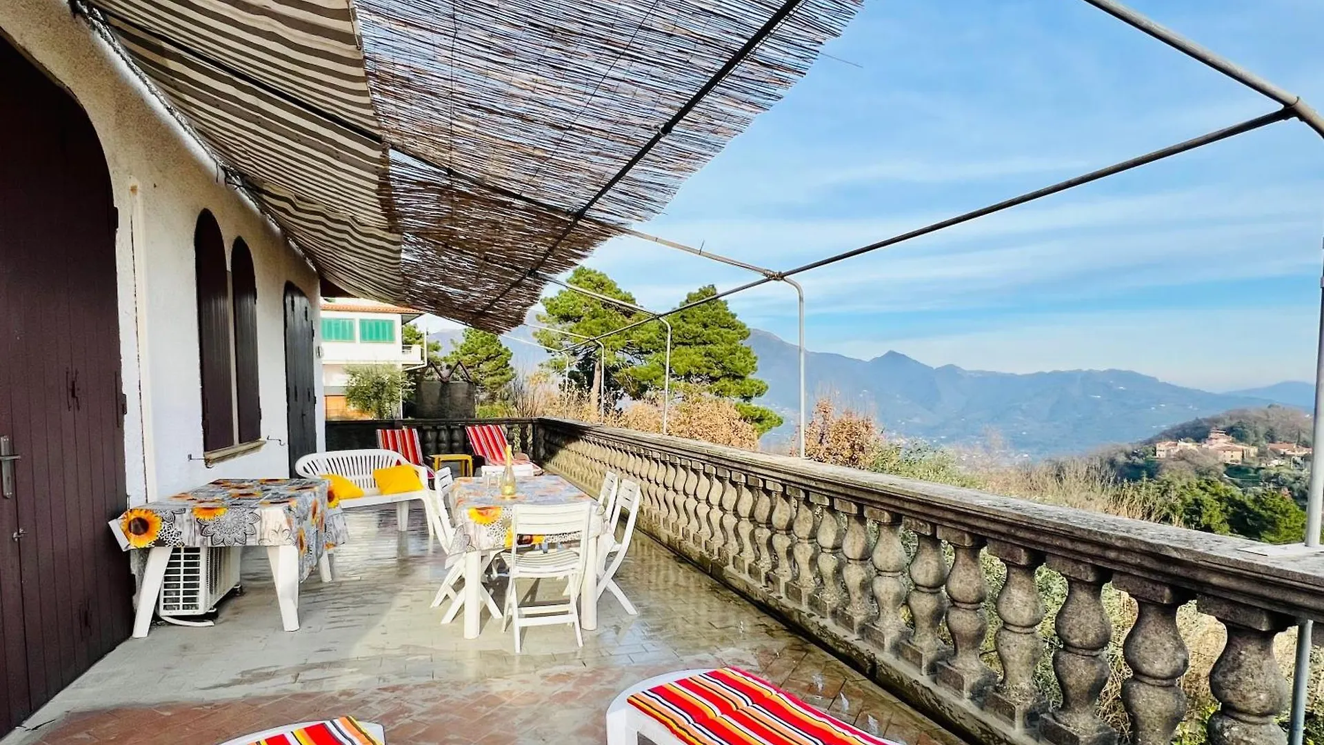 Villa Girasole Corsanico-Bargecchia